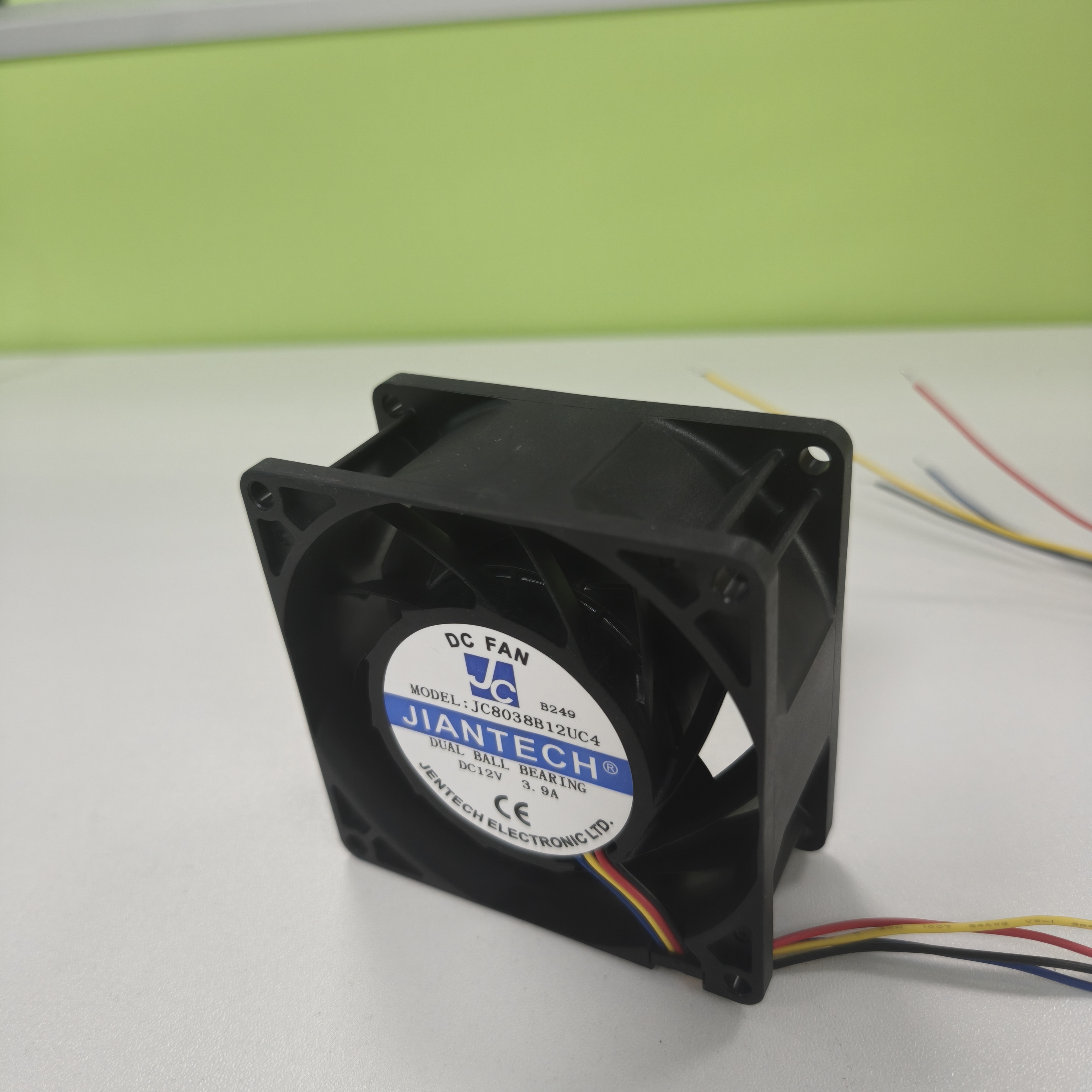 健策JC8038B12L-1 80×80×38mm轴流散热风扇在充电桩中的应用｜56CFM高风压工业散热风扇